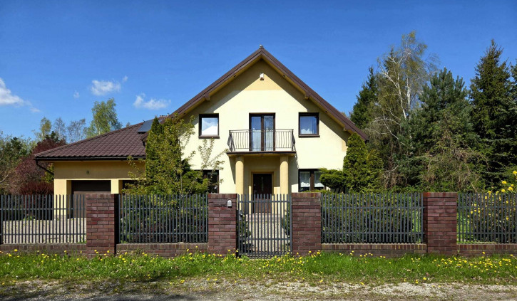 Dom Sprzedaż Radomsko Kołłątaja 1