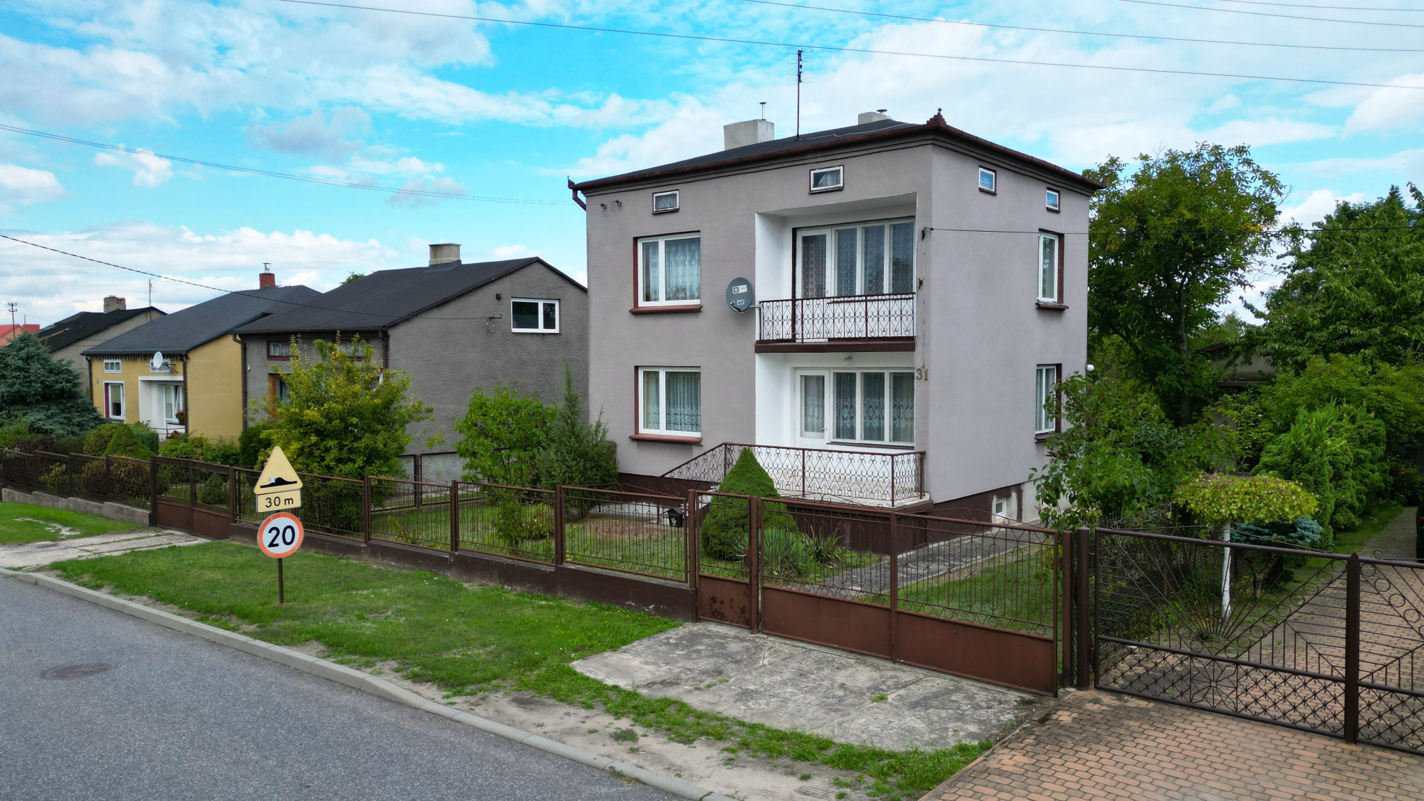 Dom Sprzedaż Gorzkowice