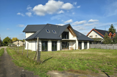 Dom Sprzedaż Gorzkowice
